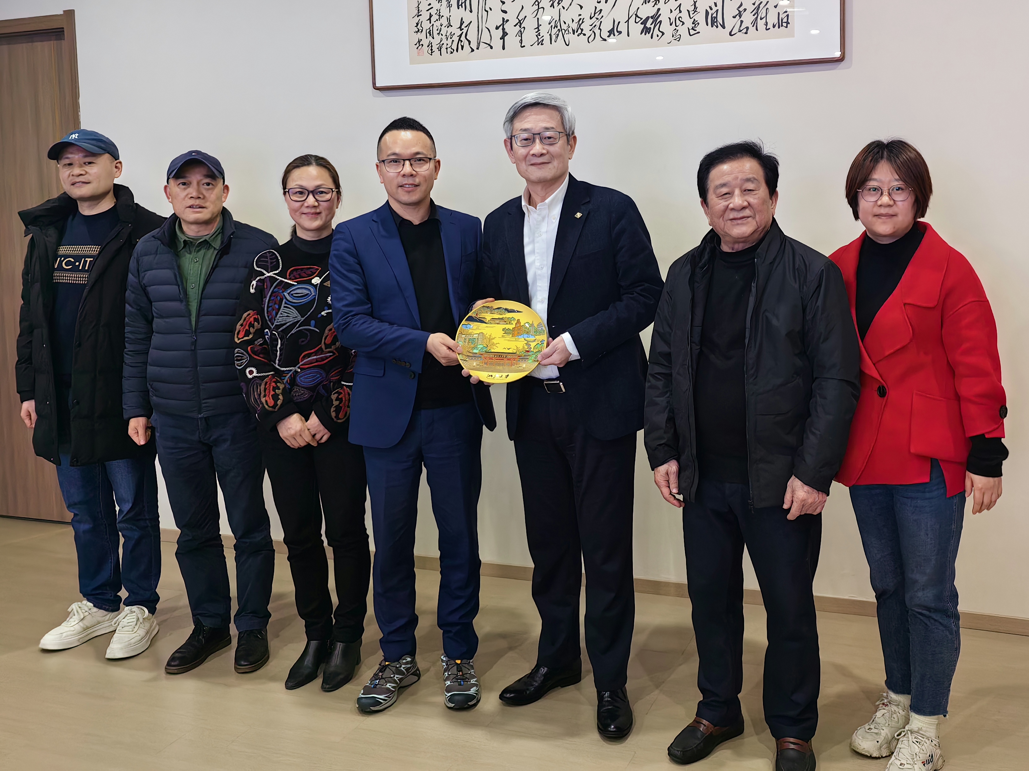 学院党委书记孙棋一行走访张旭光校友